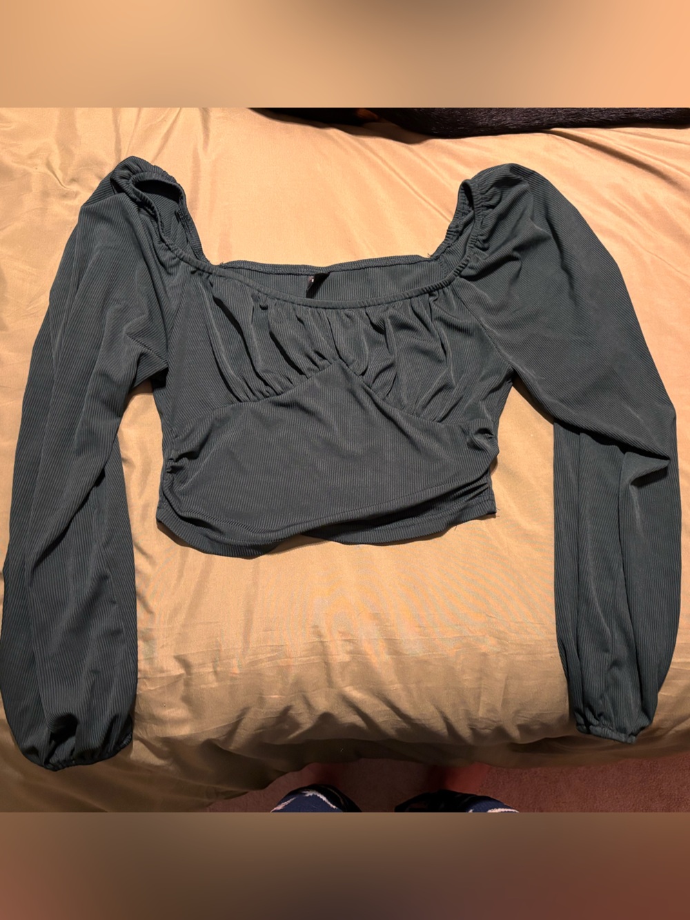 SHEIN Dark Green Long-Sleeve Square Neck Crop Top